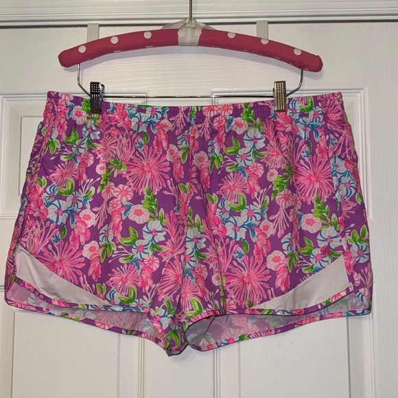 Lilly Pulitzer Pants - Lilly Pulitzer Luxletic Ocean Trail Shorts Amethyst Moms The Word